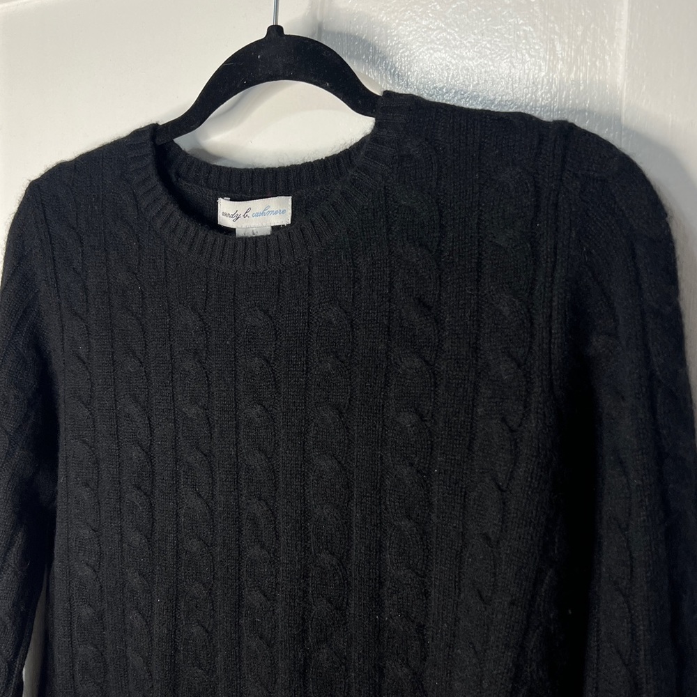 Black cashmere cable knit Wendy B. Cashmere sweater. Size L. Good used condition